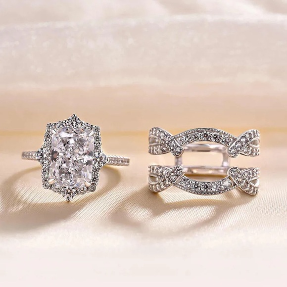 Elegant Silver Women's Ring - Picture 9 of 12